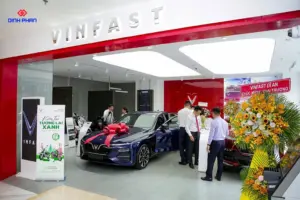 Xu hướng decor showroom hiện đại năm 2026