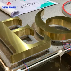 Chữ inox vàng xước