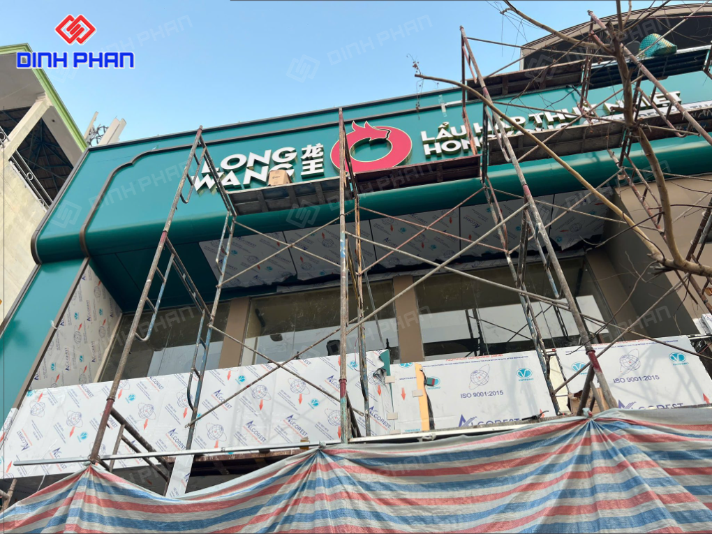 Thi công cửa hàng BMT trọn gói, đẹp và tiết kiệm chi phí
