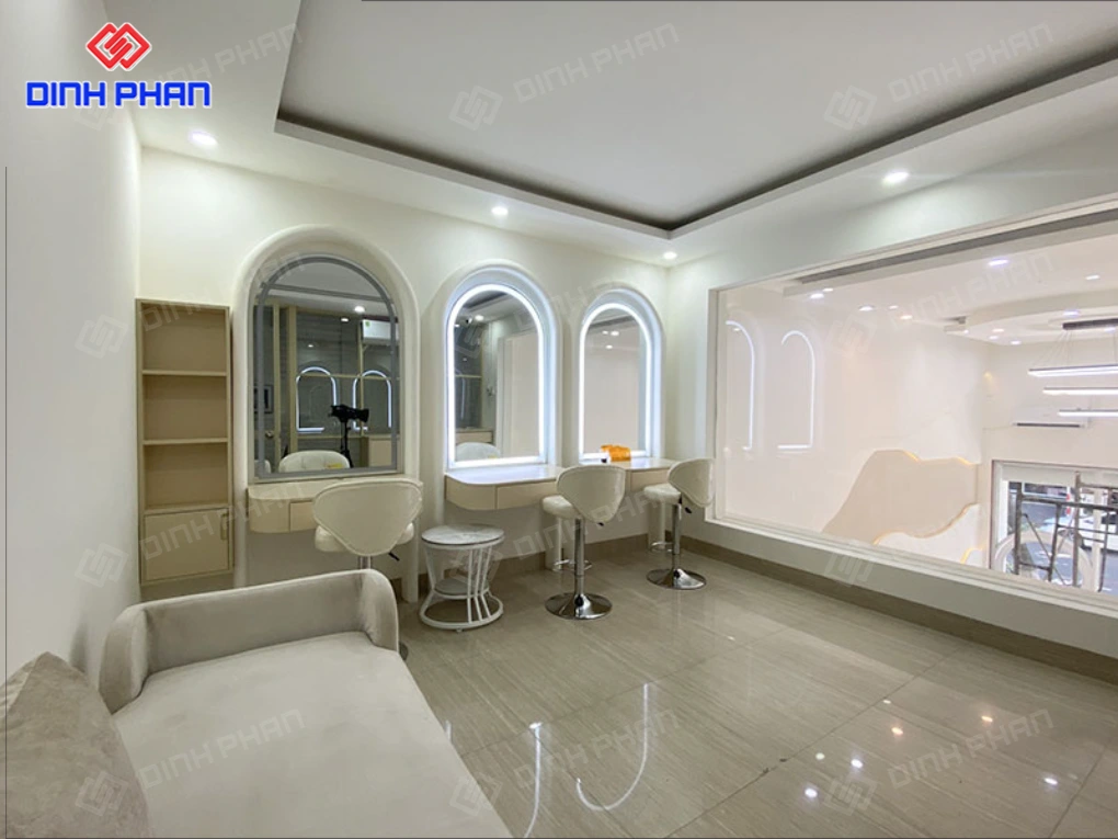 Thi công shop BMT đẹp, hiện đại, thu hút khách