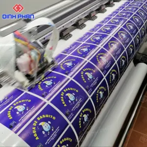 in uv lên nhựa